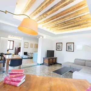 Ca Grimani Stunning View And Comfort Apartment