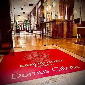 3* 酒店 多姆斯西利欧塔酒店