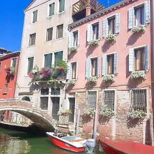 Bed & Breakfast 3749 Pontechiodo, Venedig