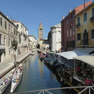 Apartment Sestiere Dorsoduro Venezia, A Due Passi Dal Ponte Dei Pugni, Venedig